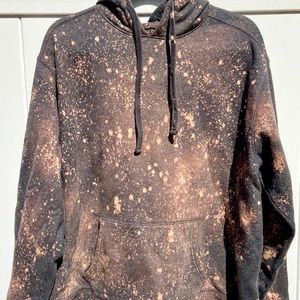 Bleached sweatshirt
